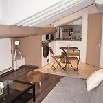 Petit Studio Au Coeur De Cannes